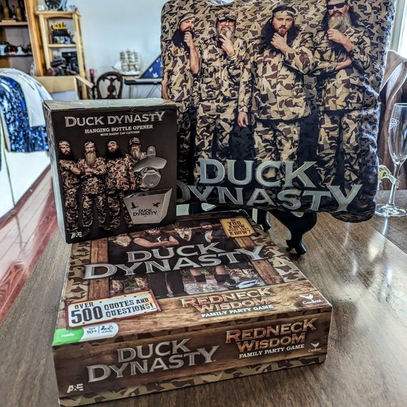 Bundle of three (3) Duck Dynasty items - Picture 13 of 13